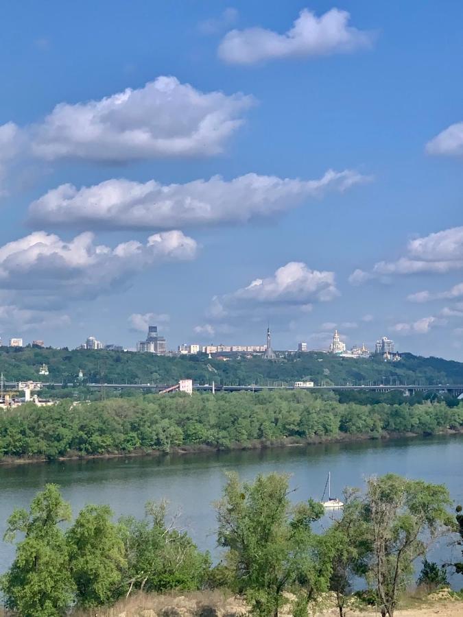 4 Rooms Apartment With A View Of The Dnieper River Κίεβο Εξωτερικό φωτογραφία
