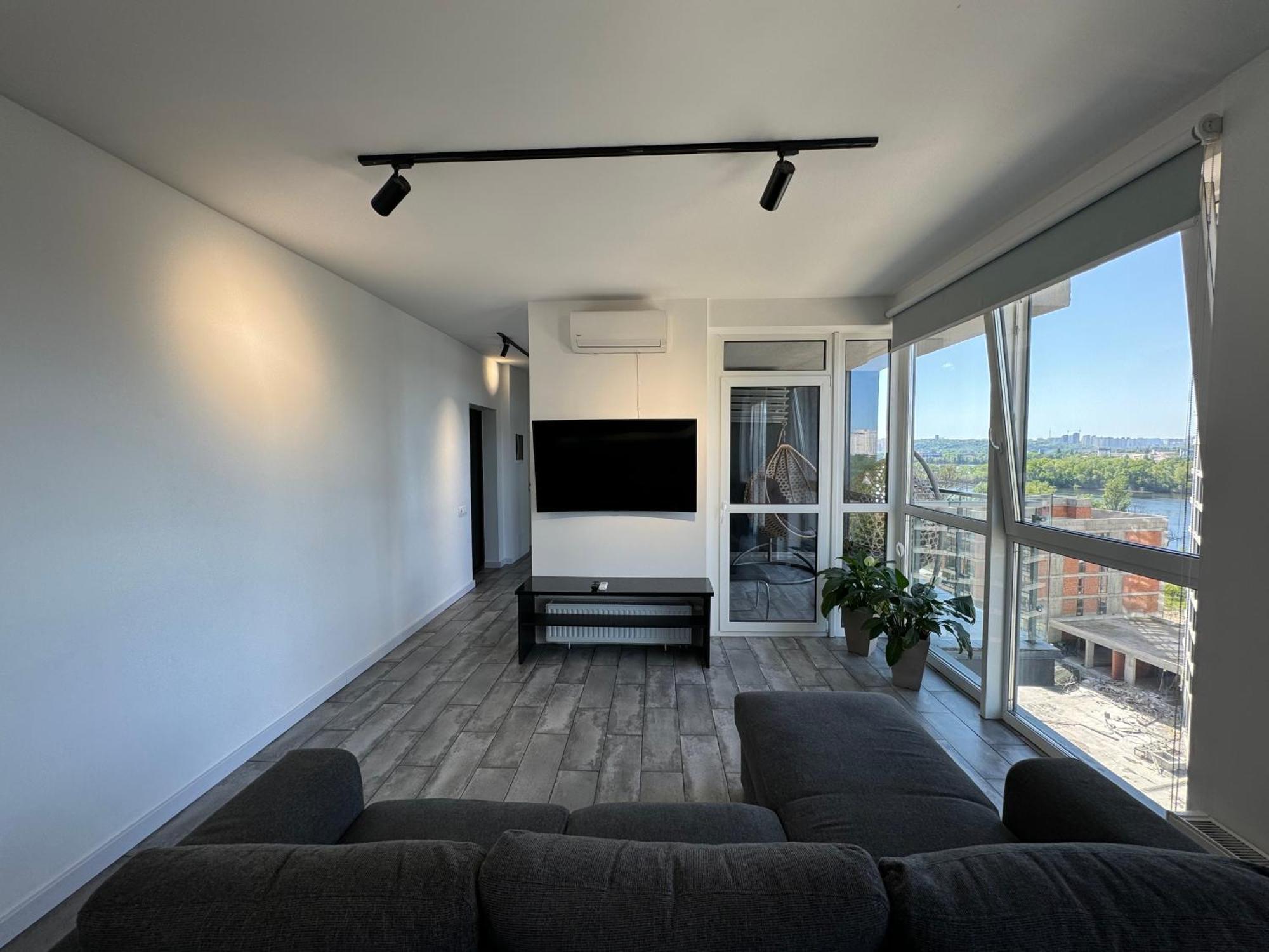 4 Rooms Apartment With A View Of The Dnieper River Κίεβο Εξωτερικό φωτογραφία