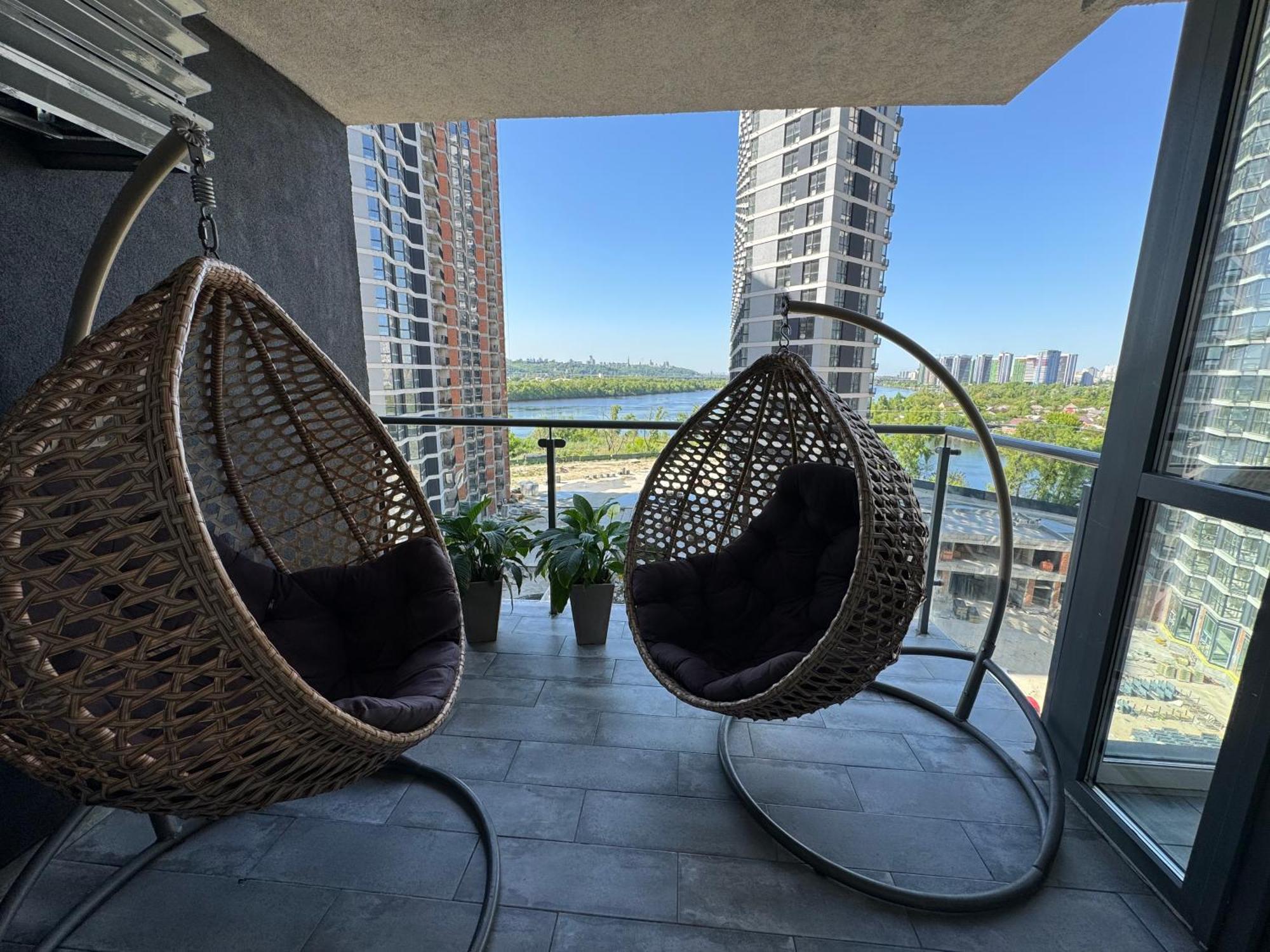 4 Rooms Apartment With A View Of The Dnieper River Κίεβο Εξωτερικό φωτογραφία
